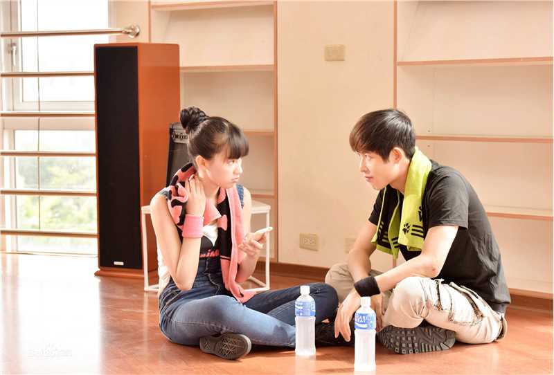 黄灿灿电影《半数少女》最优质剧照