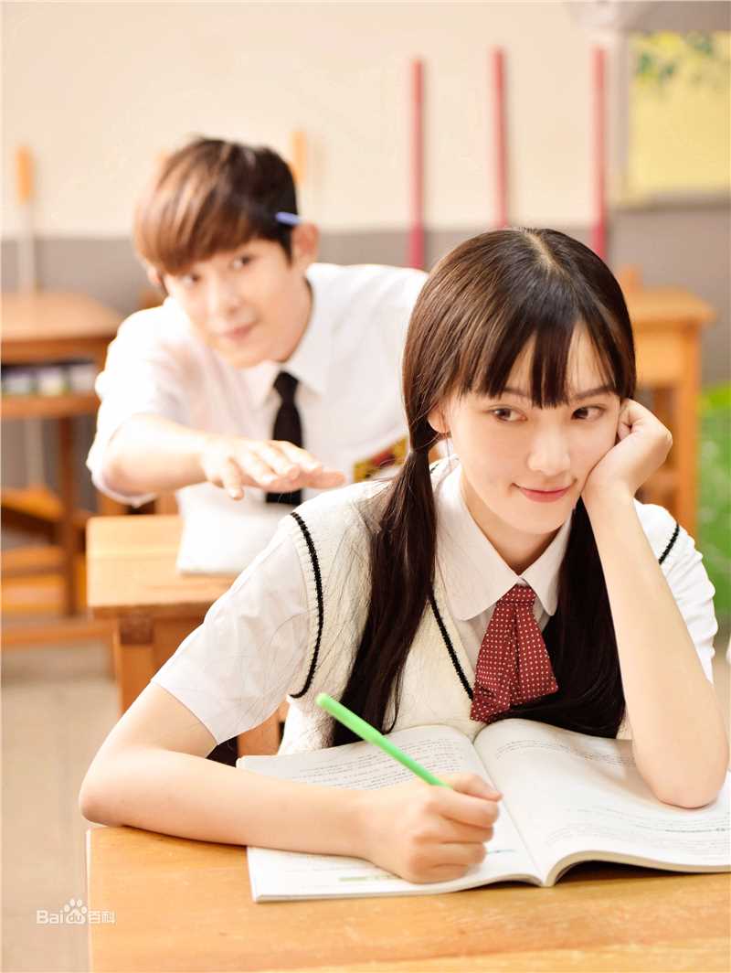 黄灿灿电影《半数少女》最优质剧照