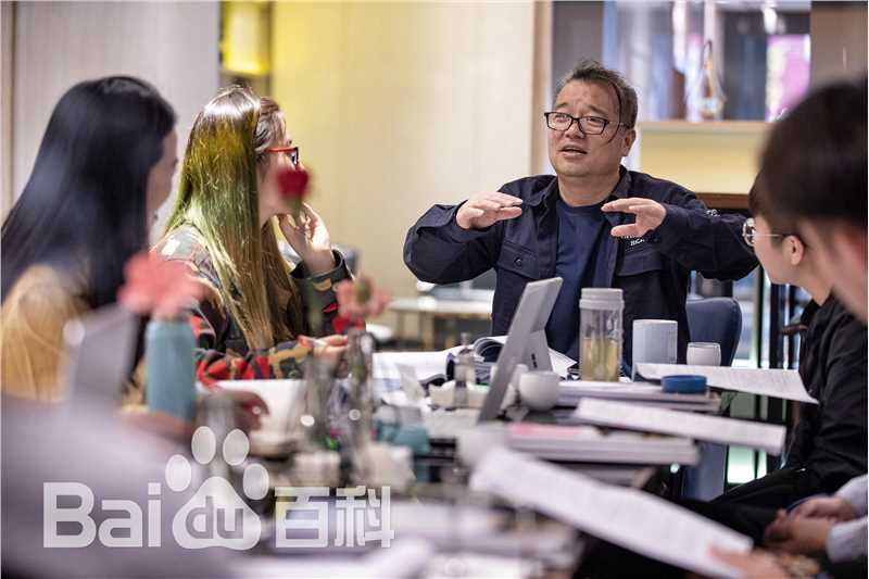 崔俊杰工作照素颜照相册