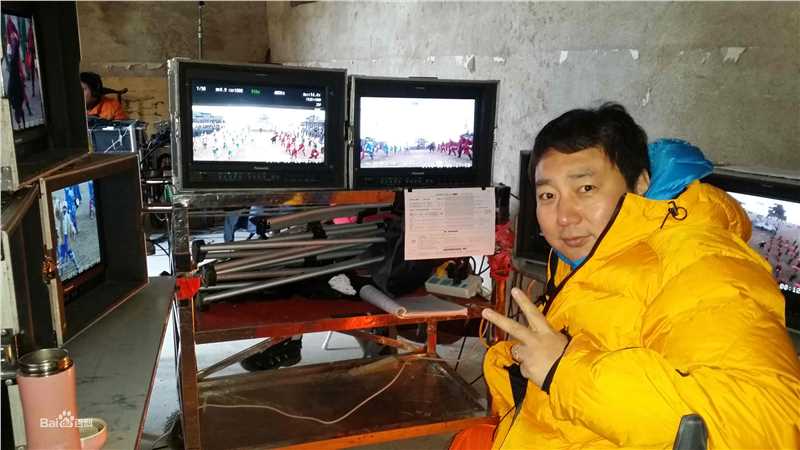 刘礴导演工作照性感图片图集