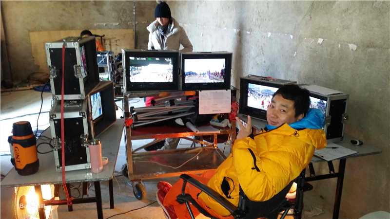 刘礴导演工作照性感图片图集