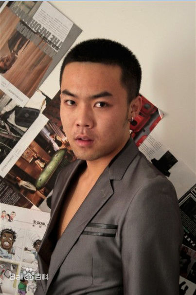 崔志佳小佳子前后照片