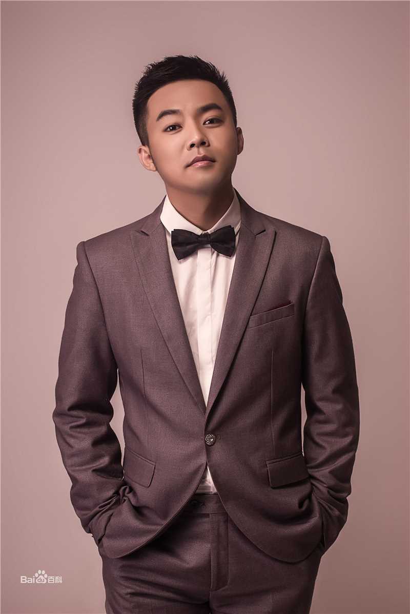 崔志佳宣传照图片图册