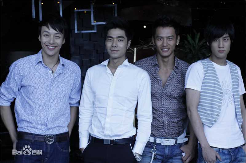 韩承桓()男得有爱前后照片