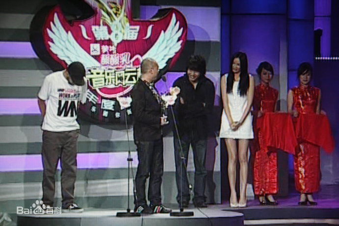 仲衡颁奖和签售相册性感图片图集