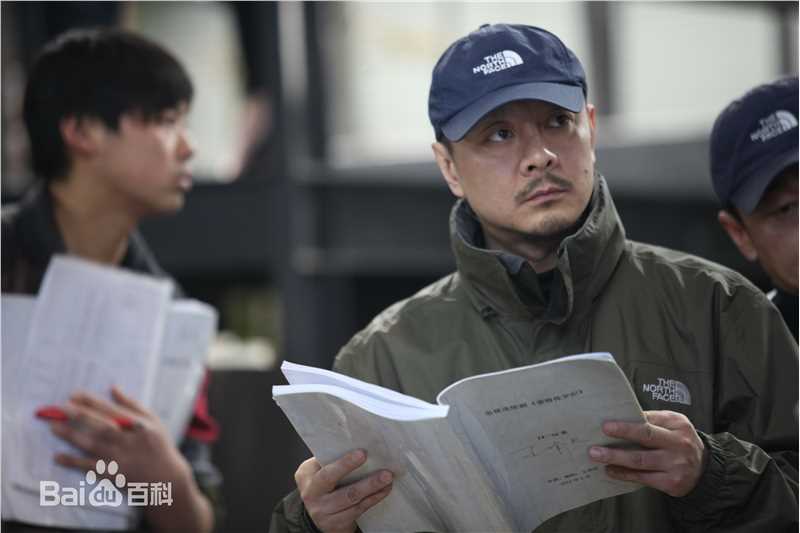 王伟民片场工作照壁纸壁纸