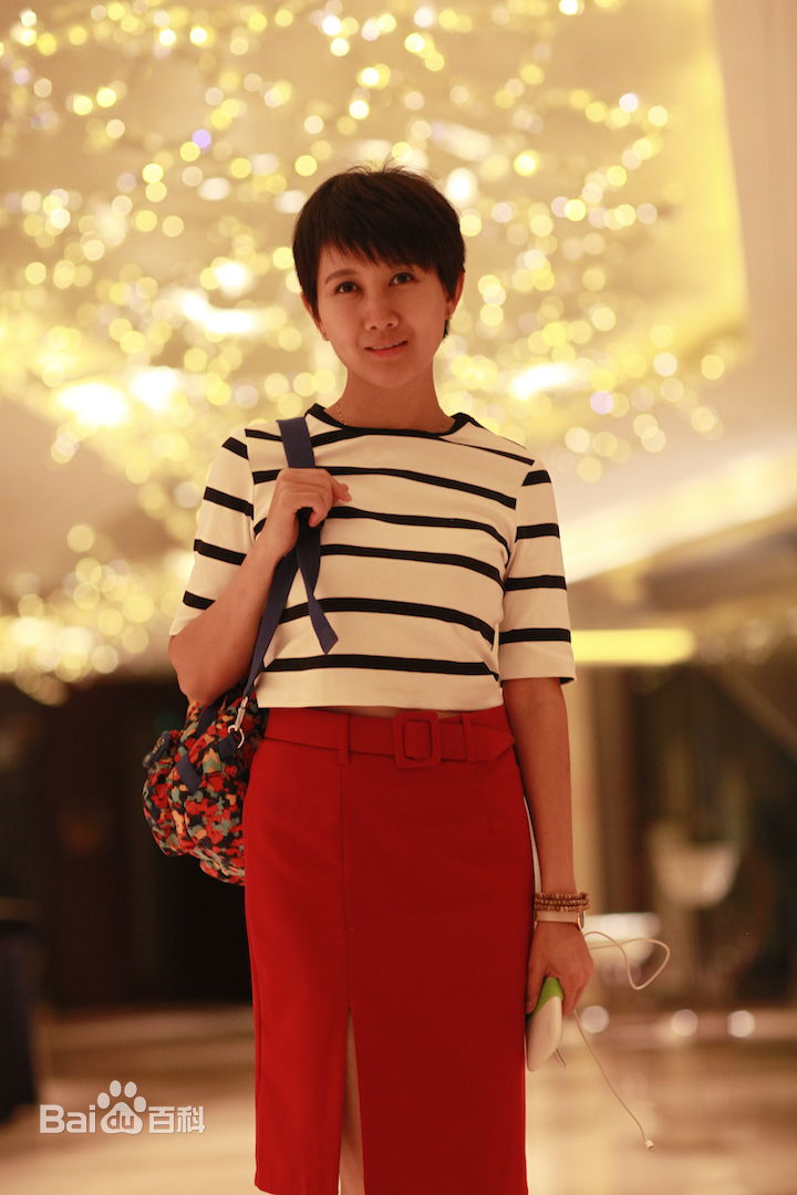 张馨元照片性感图片图集