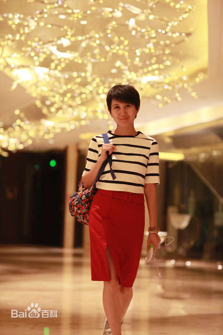 张馨元照片性感图片图集