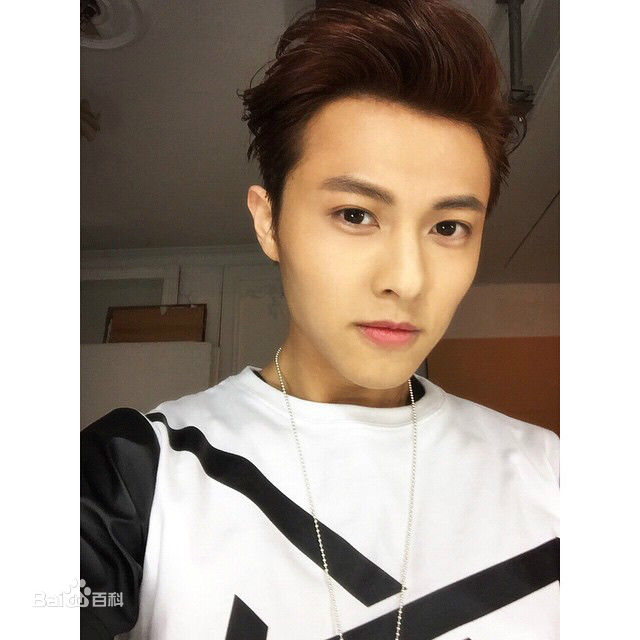 邱胜翊(Prince)个人生活照片图册