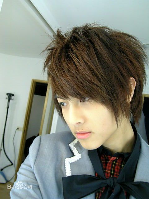 最优质邱胜翊(Prince)在棒棒堂《哪里怕》中的相册