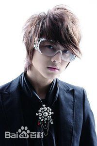 最全邱胜翊(Prince)在棒棒堂《我是传奇》中的壁纸