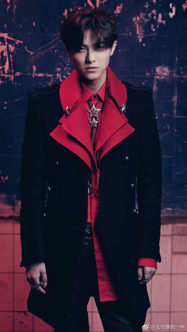 高清邱胜翊(Prince)在EP《Attention！》中的图集