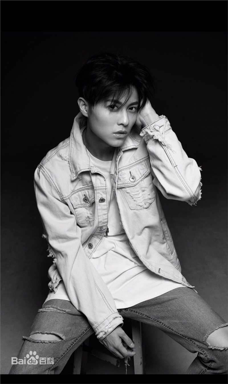 邱胜翊(Prince)最新图集