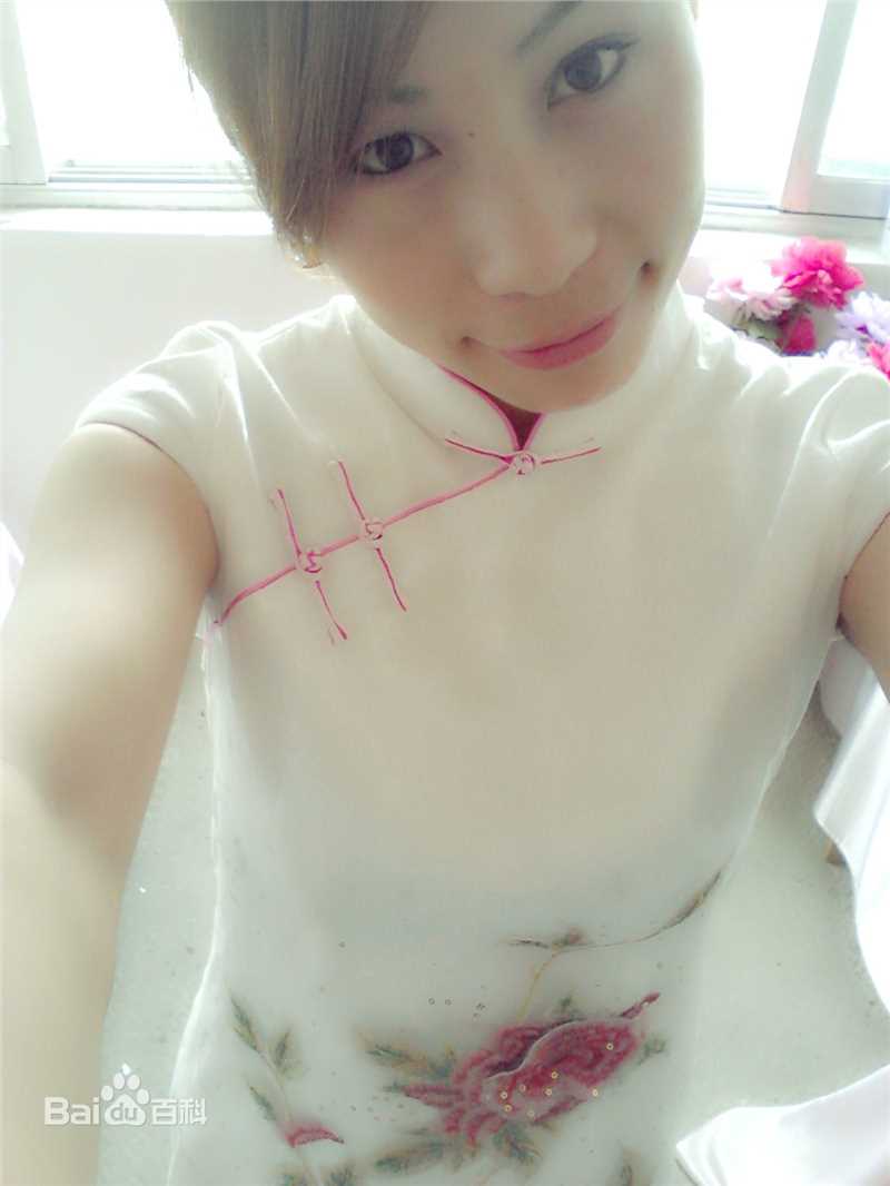 薛楠-美丽导师性感图片壁纸