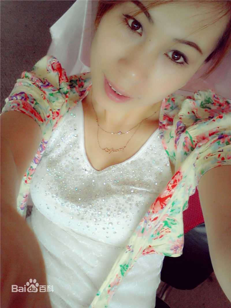 薛楠-美丽导师性感图片壁纸