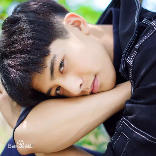 最优质宋威龙(Song Weilong)素颜照