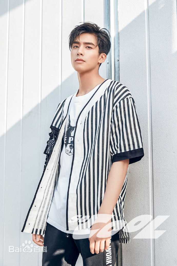 最全宋威龙(Song Weilong)在《体育博览》中的壁纸