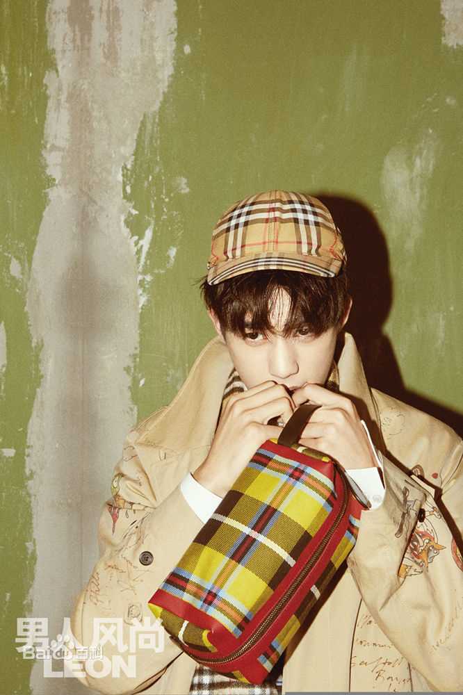 精选宋威龙(Song Weilong)在《男人风尚》中的图册