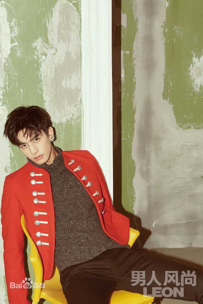 精选宋威龙(Song Weilong)在《男人风尚》中的图册