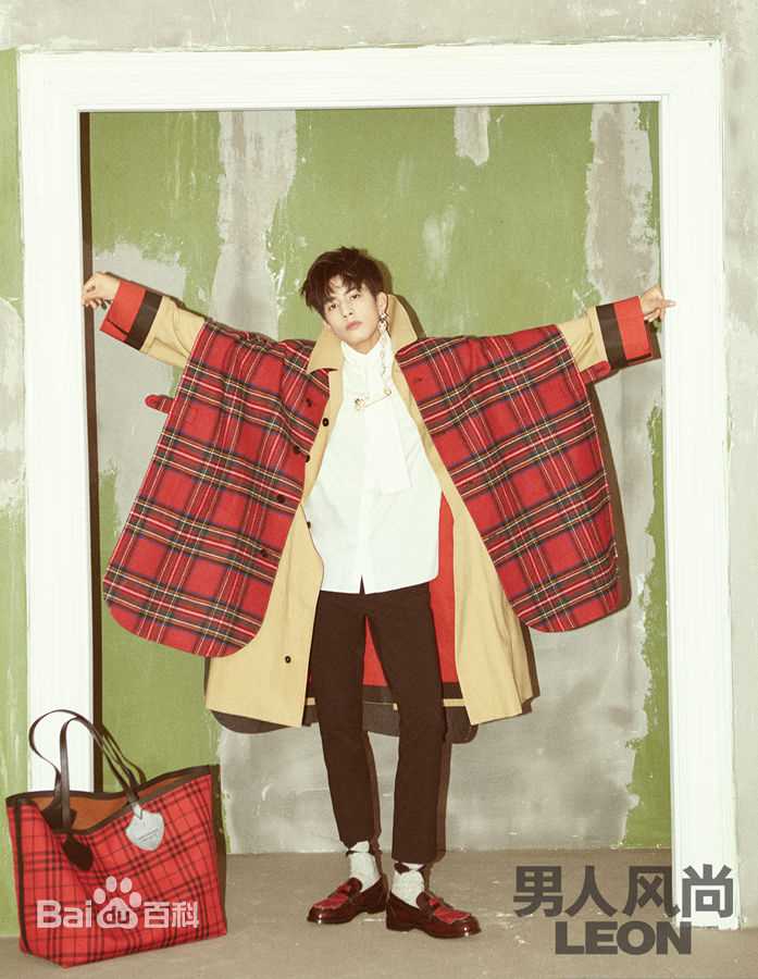 精选宋威龙(Song Weilong)在《男人风尚》中的图册