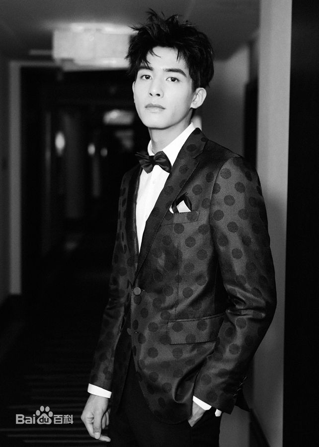 宋威龙(Song Weilong)腾讯视频星光大赏年度新人图片图册