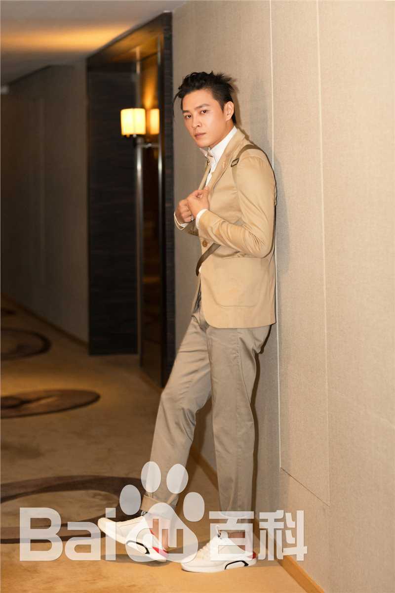 洪尧活动图性感图片壁纸