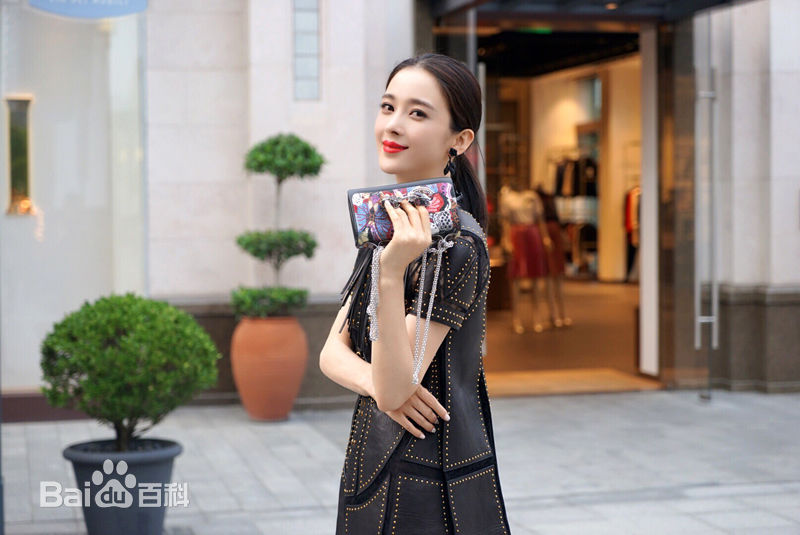 赵樱子(Sarah)街拍图片图集