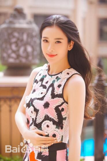 赵樱子(Sarah)街拍图片图集