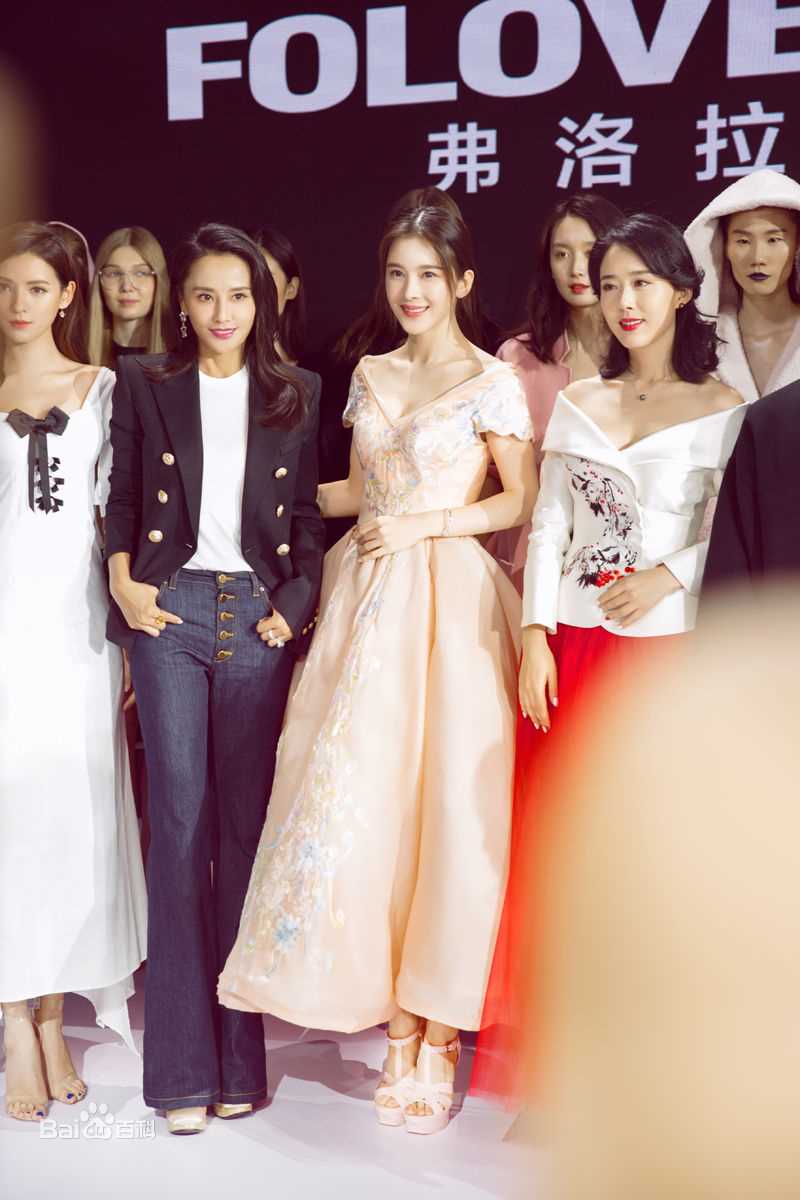 赵樱子(Sarah)微博生活照图片图集