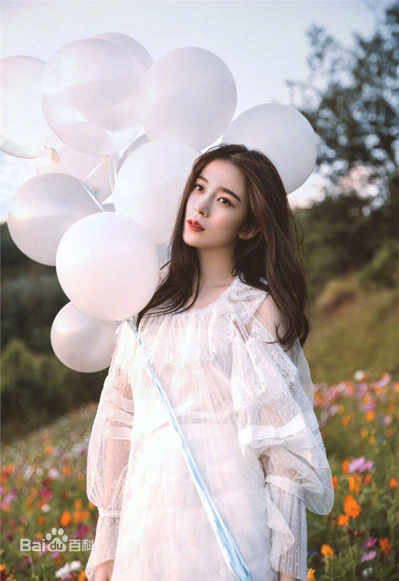 赵樱子(Sarah)最新森系壁纸