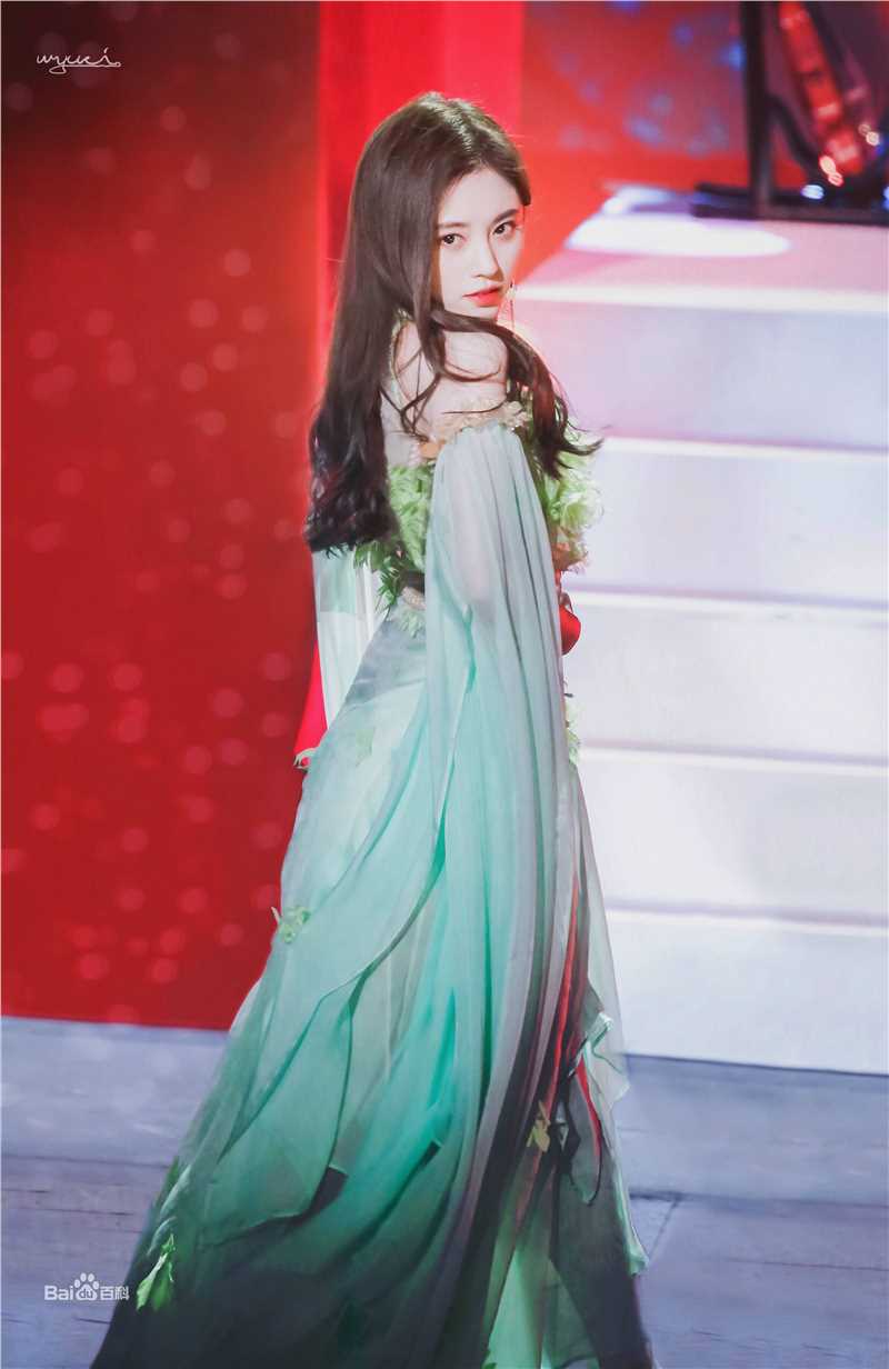 鞠婧祎(kiku)舞台图集前后照片