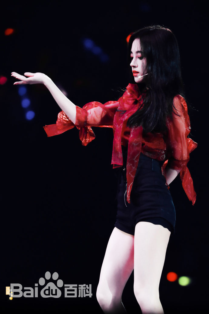 鞠婧祎(kiku)舞台图集前后照片