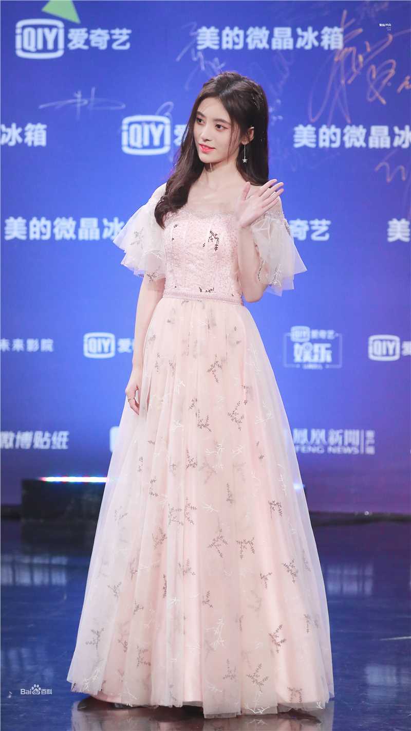 鞠婧祎(kiku)出席活动壁纸壁纸