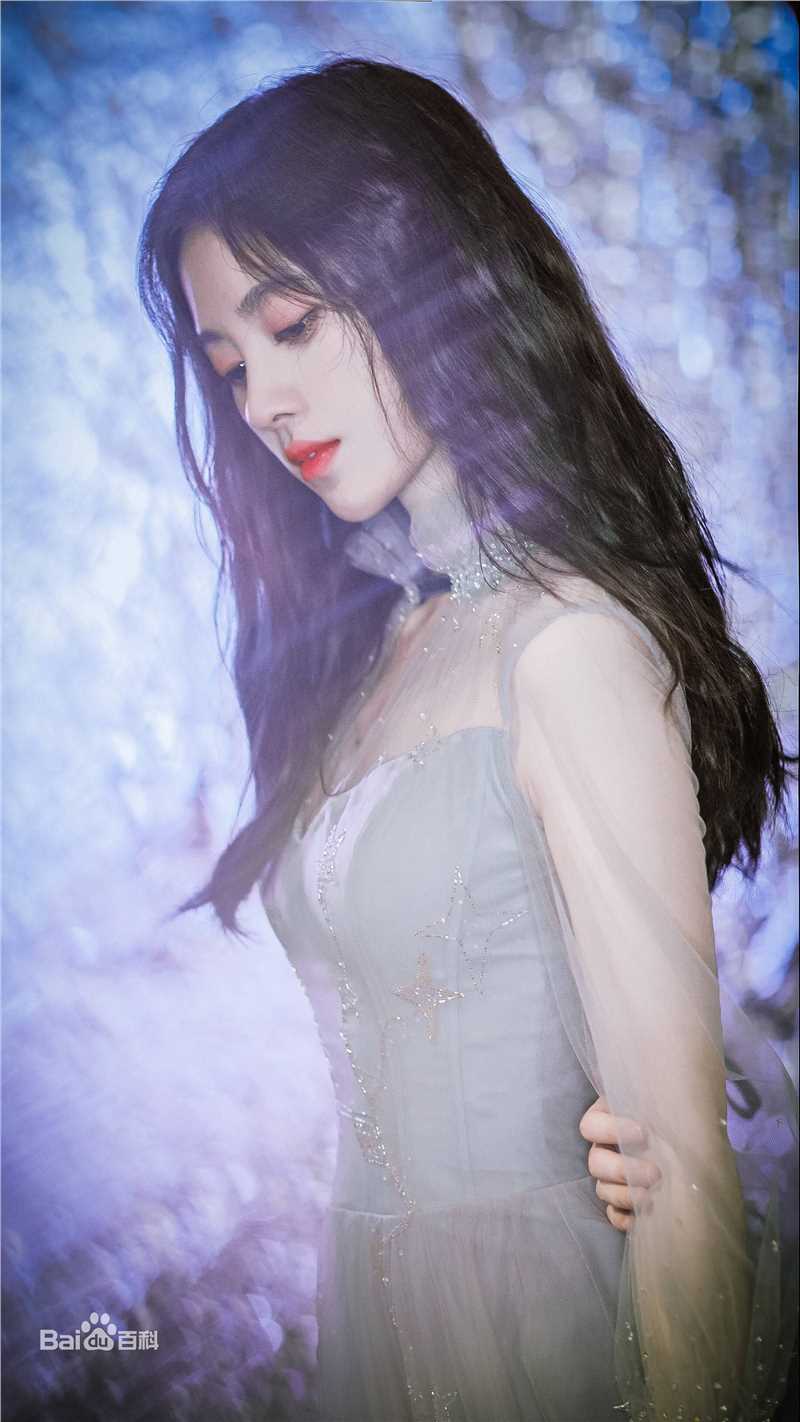 鞠婧祎(kiku)出席活动壁纸壁纸