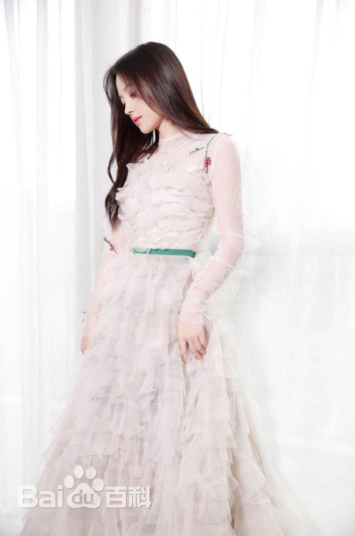 鞠婧祎(kiku)出席活动壁纸壁纸