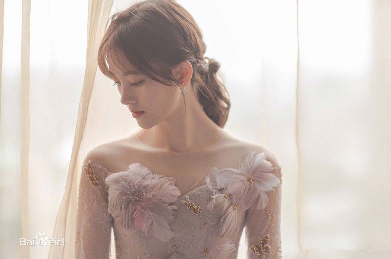 鞠婧祎(kiku)出席活动壁纸壁纸