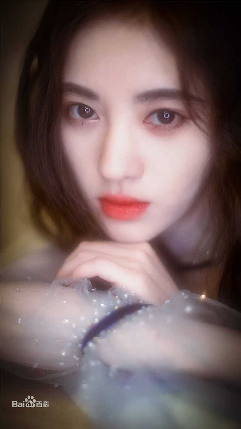 鞠婧祎(kiku)出席活动壁纸壁纸