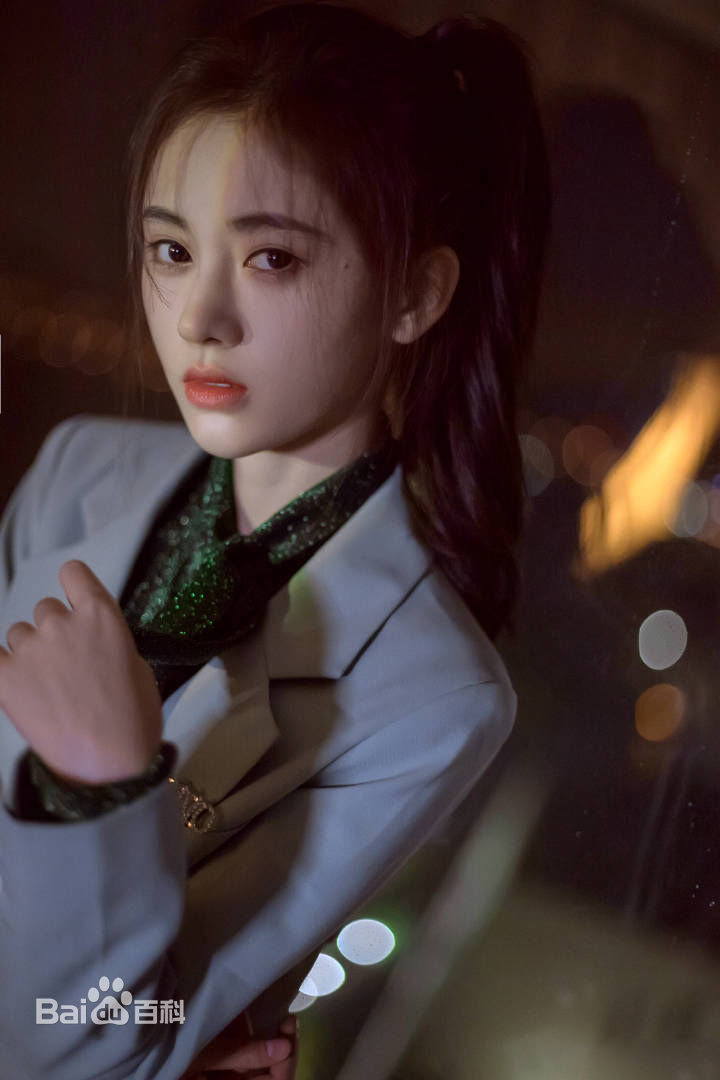 鞠婧祎(kiku)出席活动壁纸壁纸