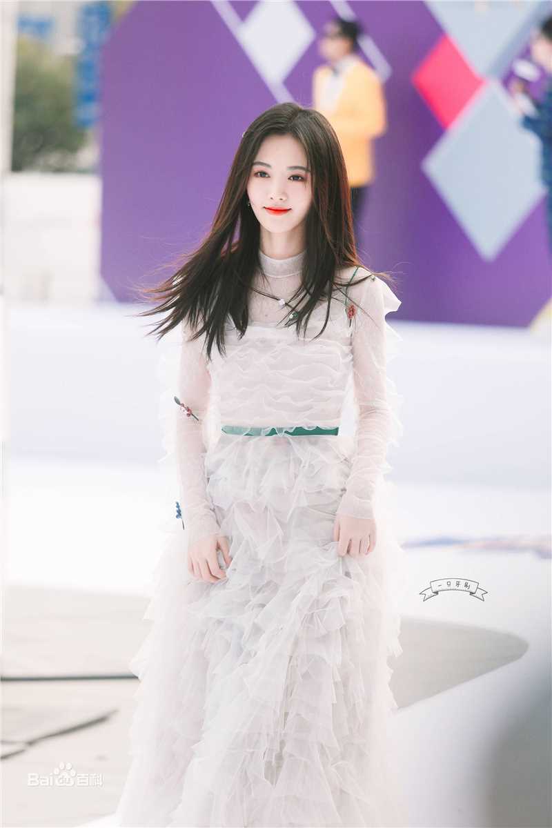 鞠婧祎(kiku)出席活动壁纸壁纸