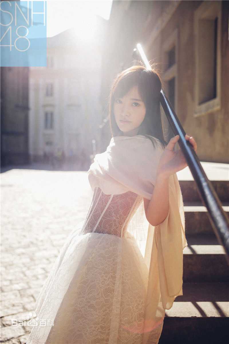 鞠婧祎(kiku)时尚大片前后照片