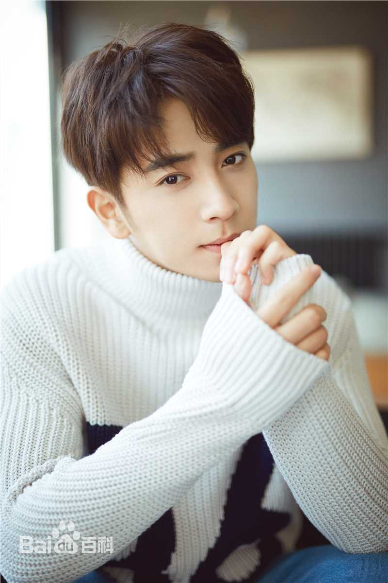 最新陈若轩生活照