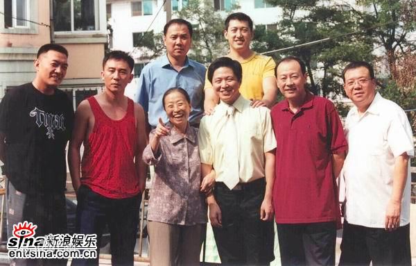 张少华2006年《常回家看看》最新剧照