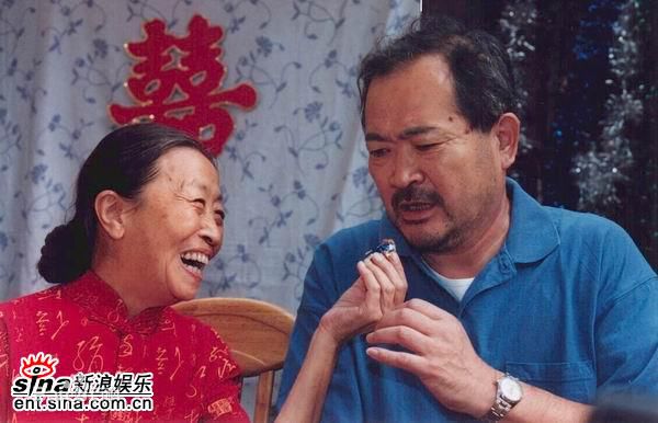 张少华2006年《常回家看看》最新剧照