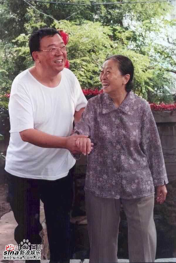 张少华2006年《常回家看看》最新剧照