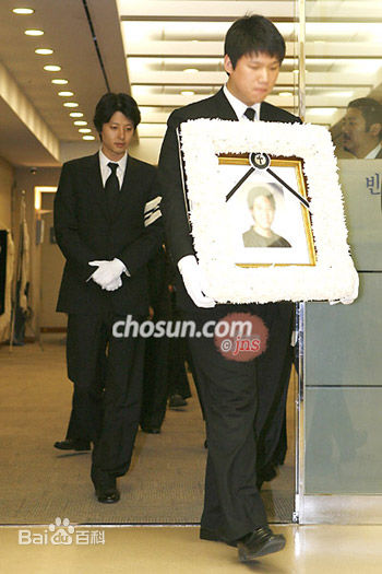 李东健(/Lee Dong Gun)前后照片