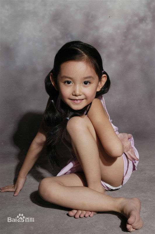 蒋依依(Olivia)照片前后照片