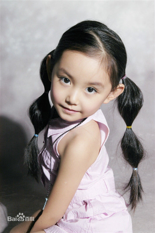 蒋依依(Olivia)照片前后照片