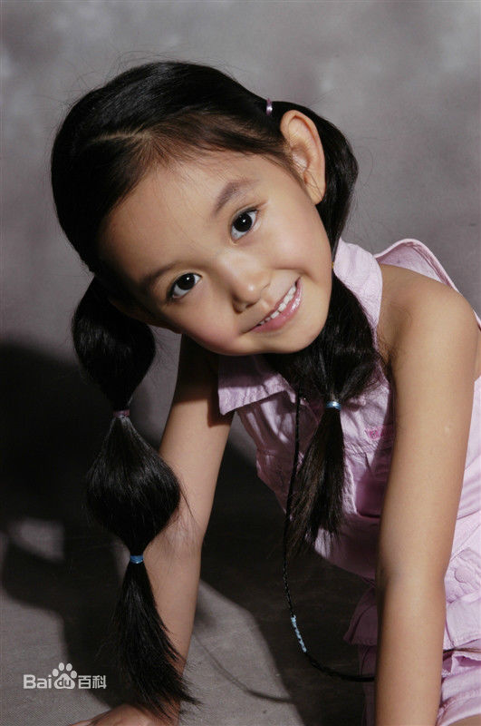 蒋依依(Olivia)照片前后照片