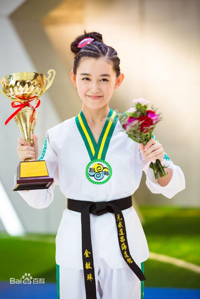 最全蒋依依(Olivia)在《旋风少女》中的壁纸