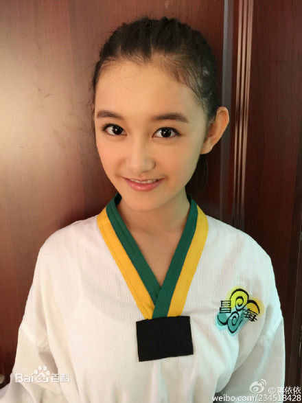 最全蒋依依(Olivia)在《旋风少女》中的壁纸